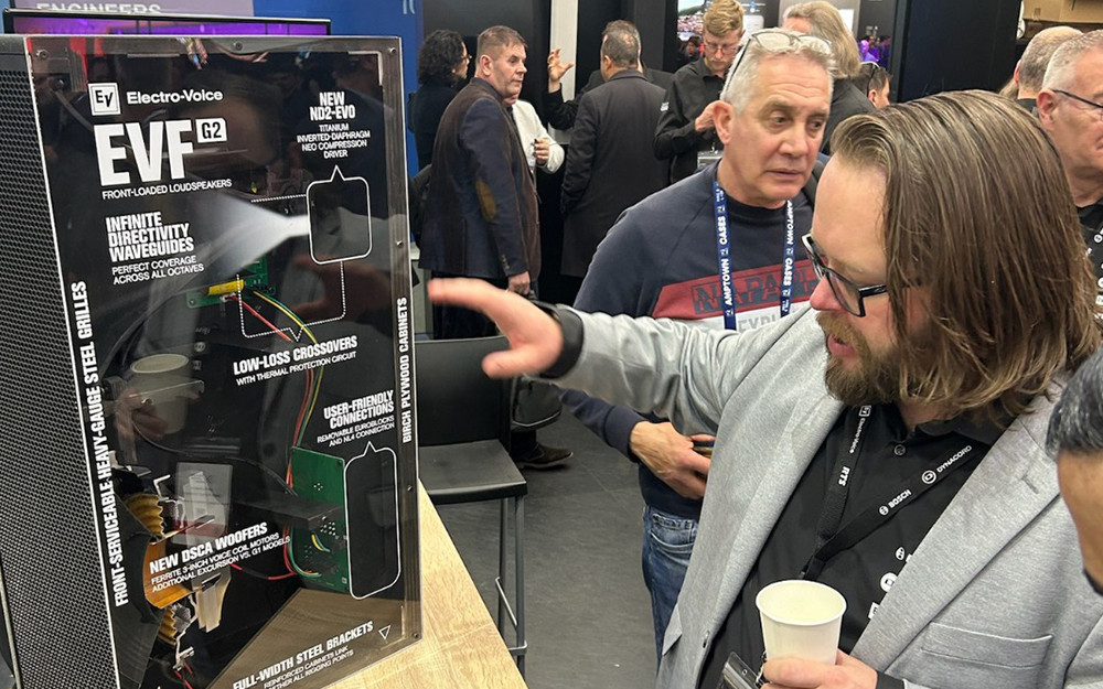 Loa Electro-Vocie EVF G2 tại triển lãm ISE 2026