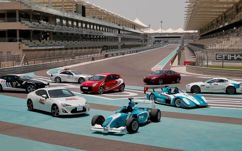 Trường đua Yas Marina