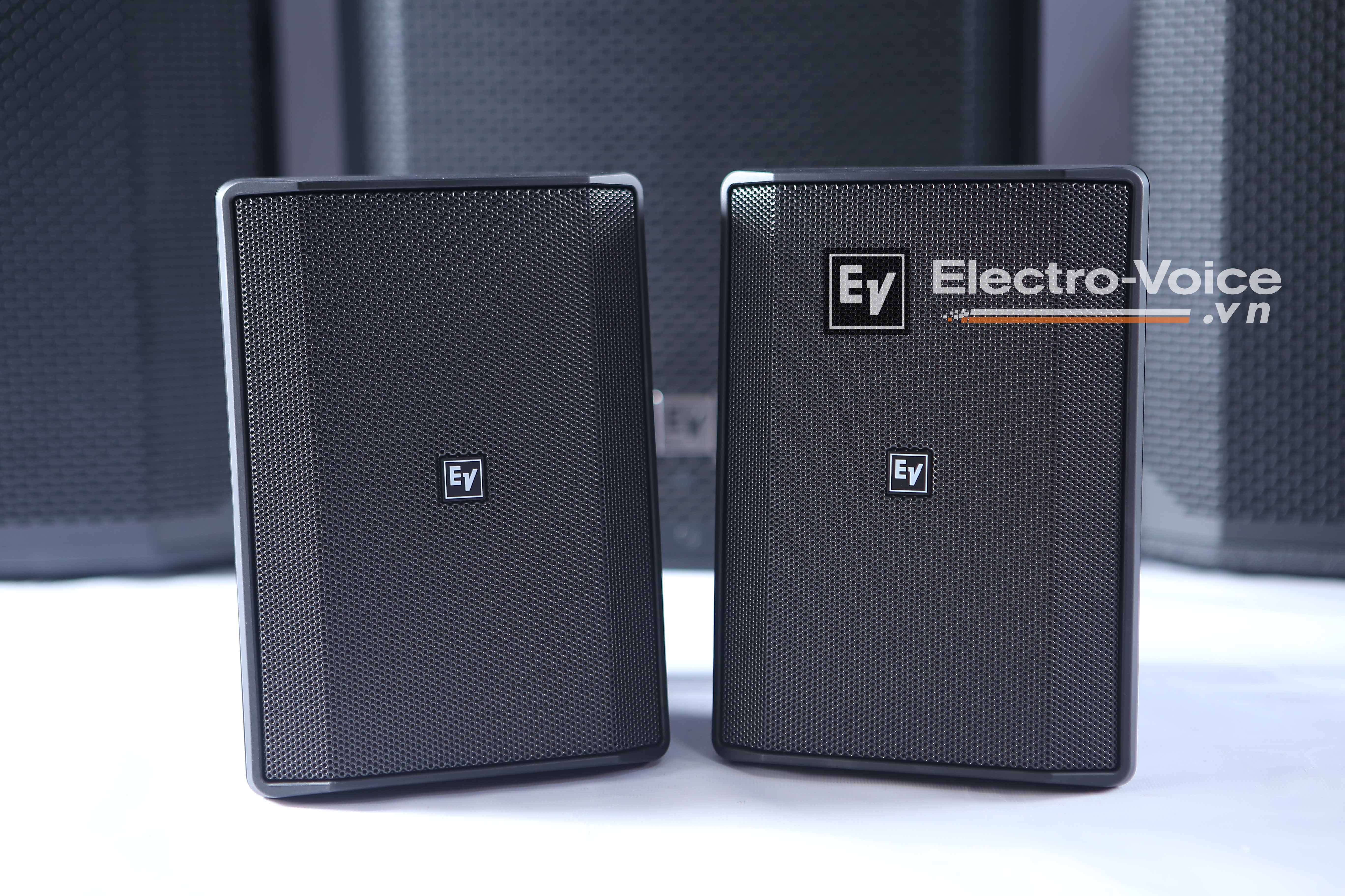 Loa 2-Way Electro-Voice EVID-S5.2